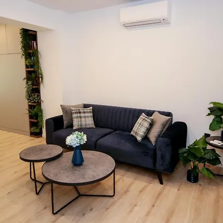 Invero 2 Apartment